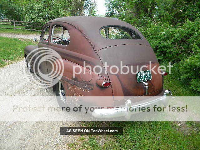 1947_ford_hot_rod_sedan_3_lgw_zpsisjop7yz.jpg
